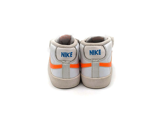 Nike Blazer Mid '77 - Orange