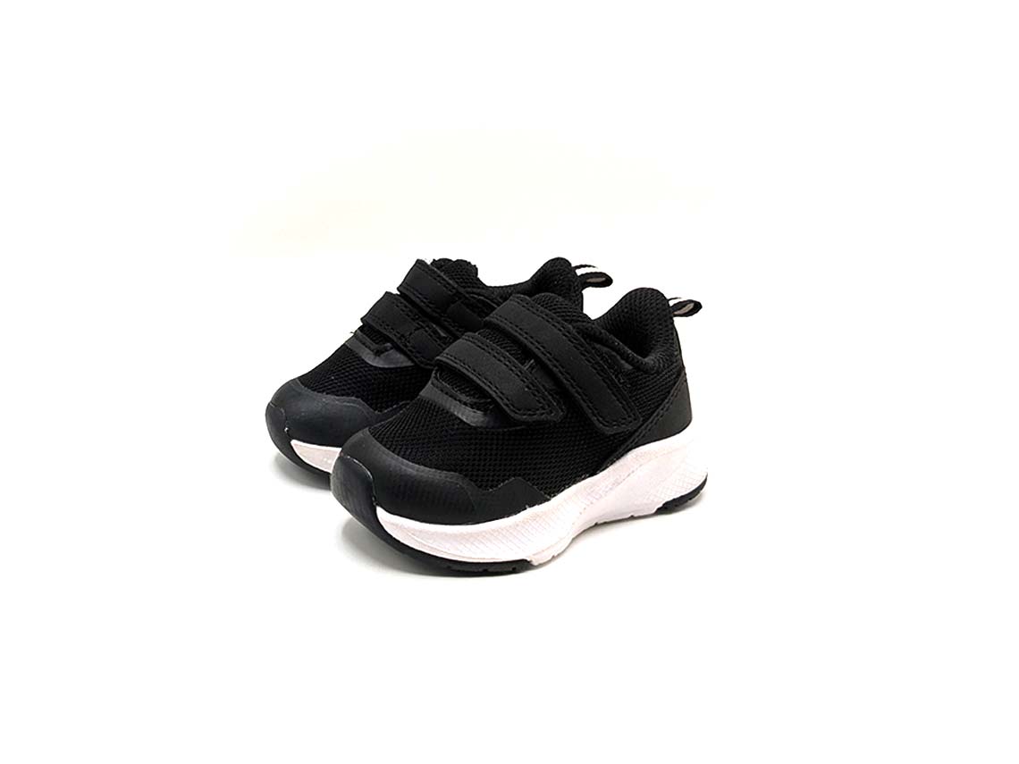 Velcro Sneaker