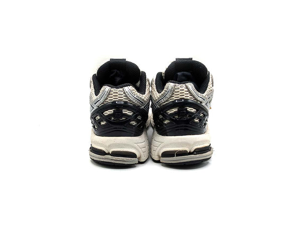New Balance 1906R