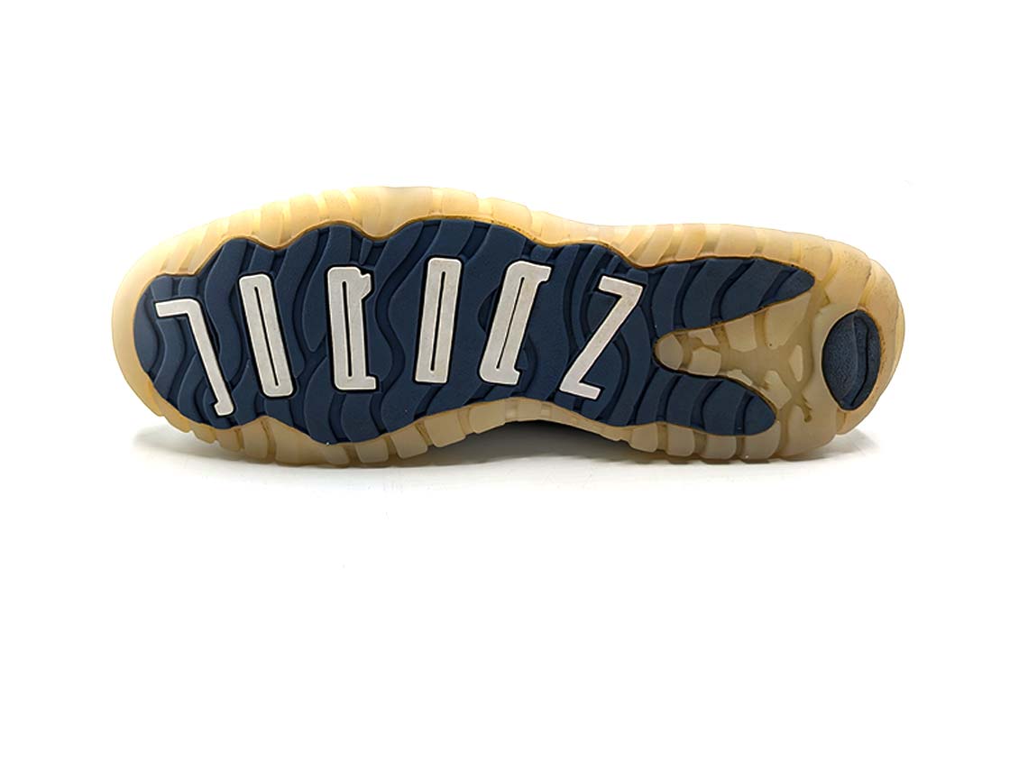 Jordan 11 Retro Low