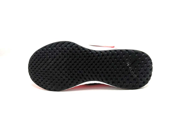 Nike Revolution 5