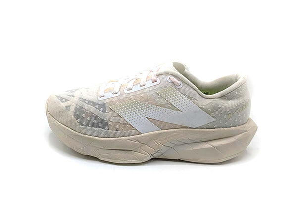 New Balance Fuel Cell Rebel v4