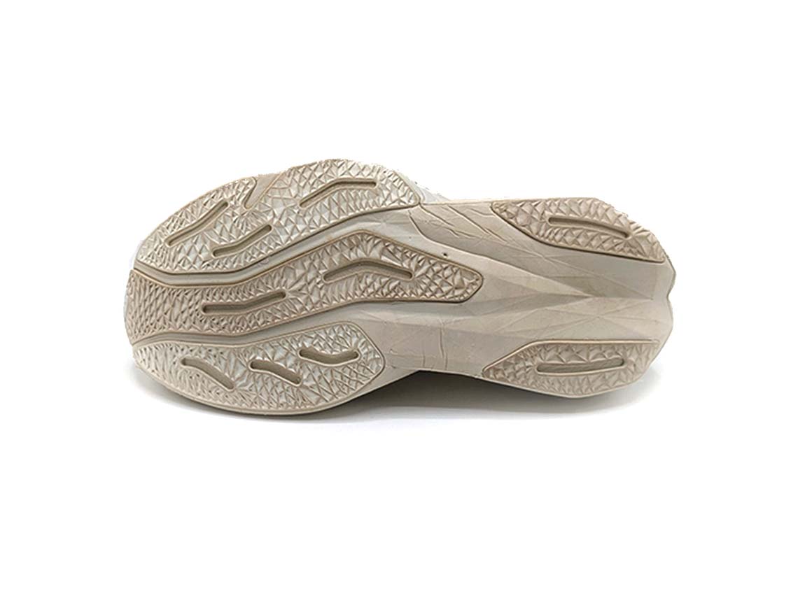 New Balance Fuel Cell Rebel v4