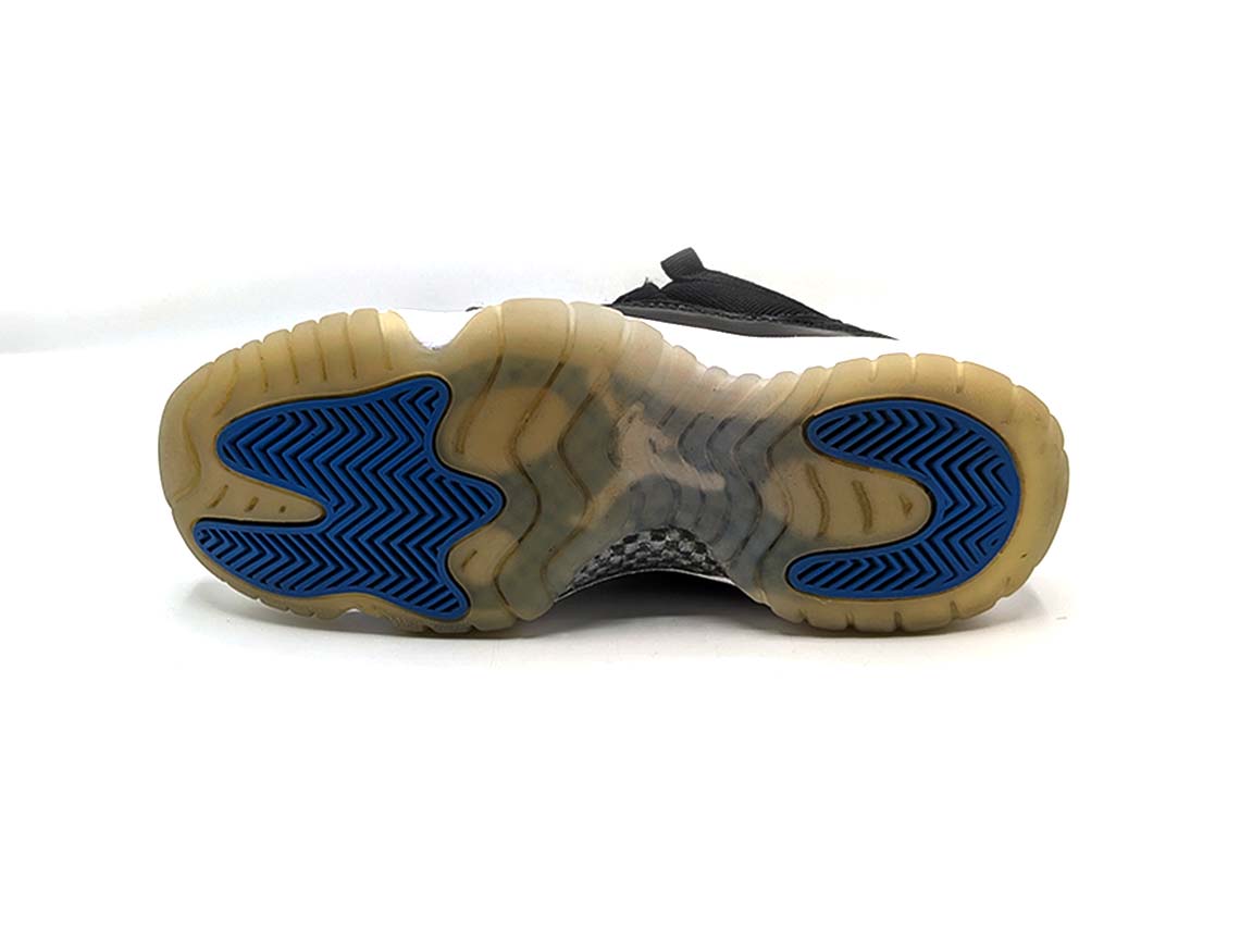 Nike Air Jordan 11 Retro