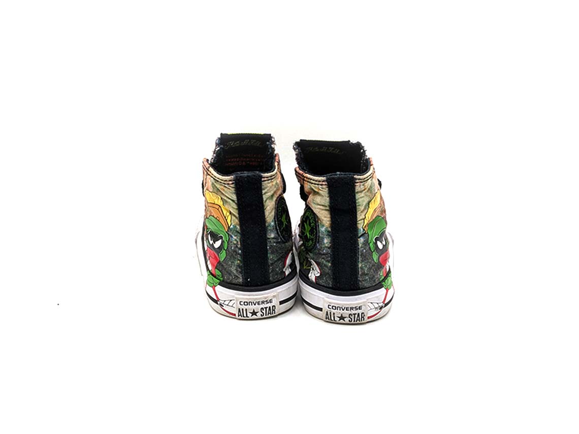 Converse Looney Tunes x Chuck Taylor
