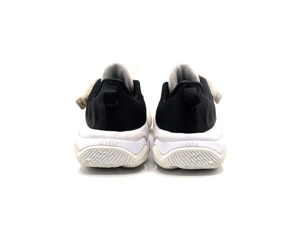 Nike Motiva