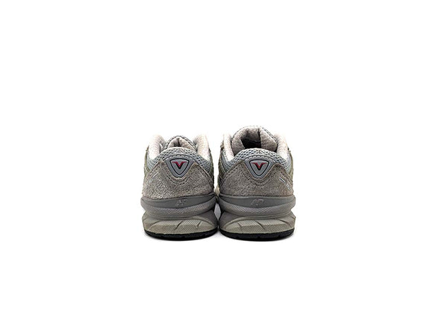 New Balance 990