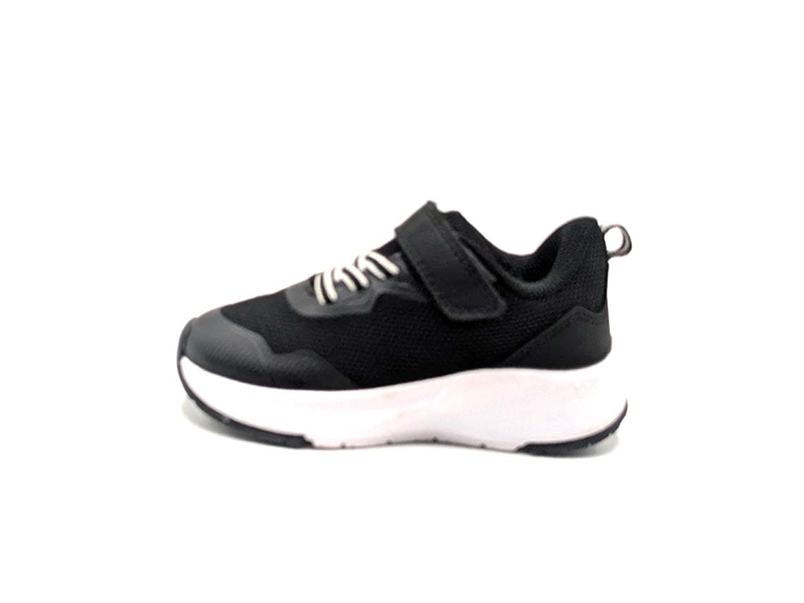 Velcro Sneaker