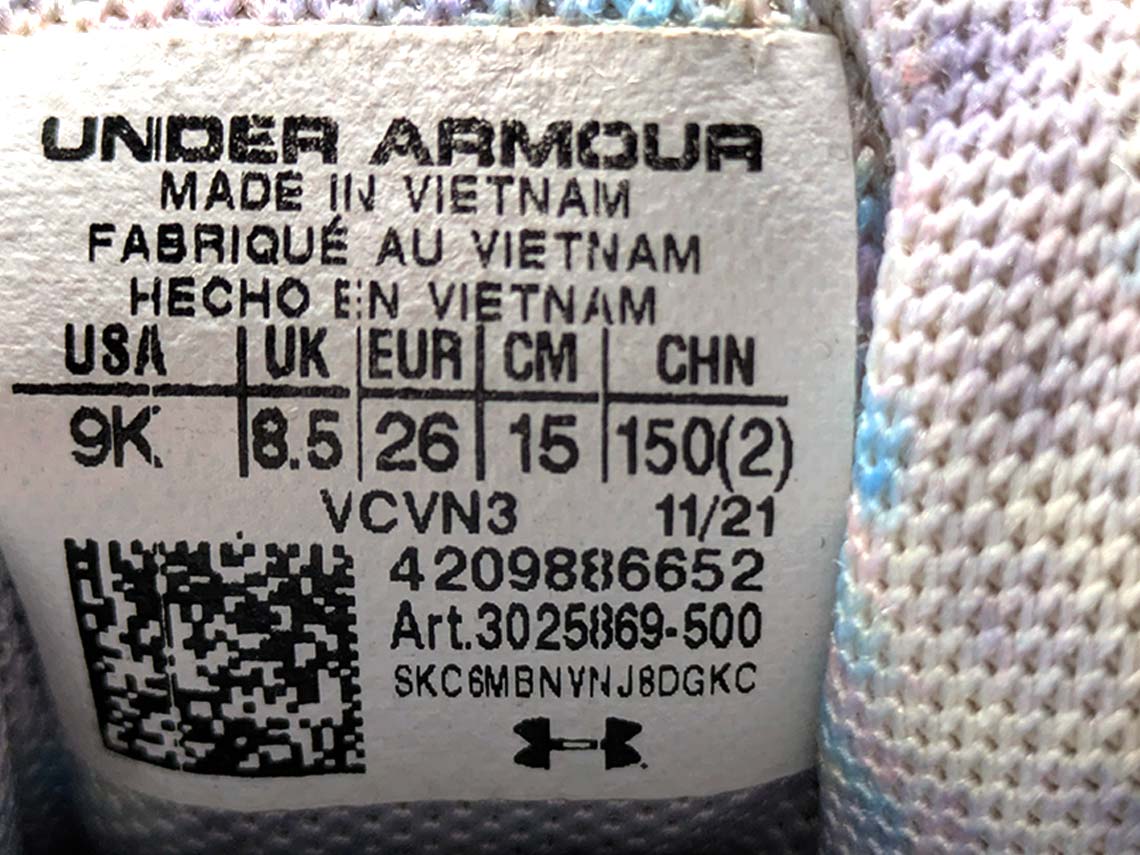 Under Armour Assert 9