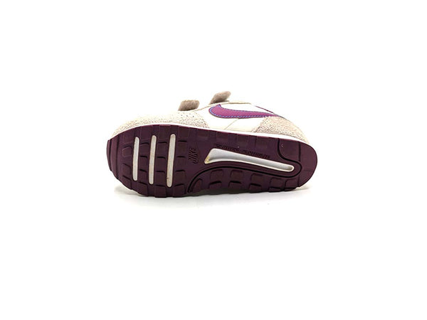 Nike MD Valiant