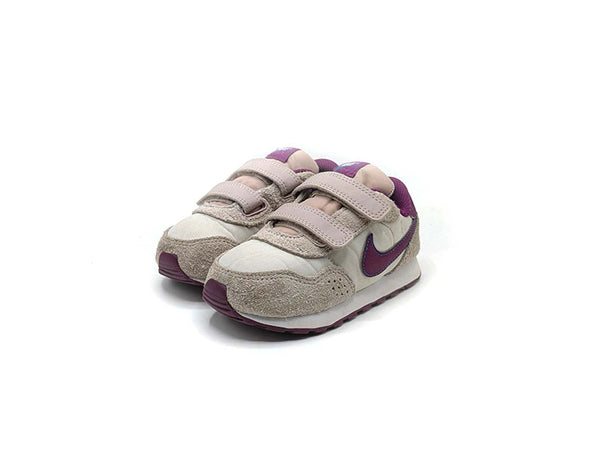 Nike MD Valiant